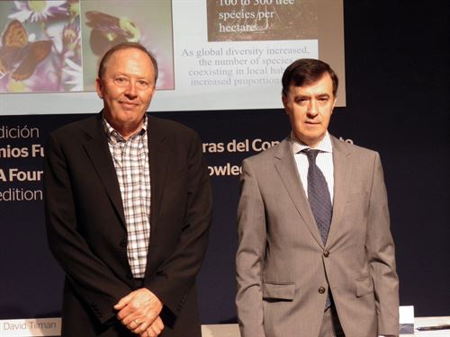 El ecólogo estadounidense David Tilman se deshace en halagos hacia el Papa Francisco