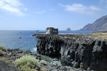 Obtienen un modelo para calibrar el comportamiento y la erosión de los acantilados