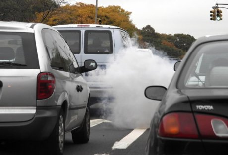 La Generalitat de Cataluña pone a disposición de los ayuntamientos la tecnología para medir la contaminación de los vehículos
