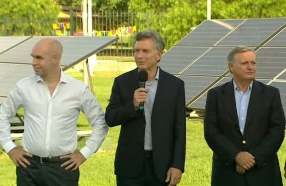 Argentina. Macri acordó con 16 empresas para generar energías renovables