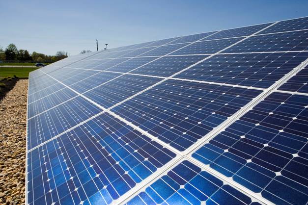 Exigen al Ejecutivo seguridad jurídica con las inversiones en fotovoltaica