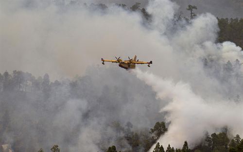 Se desata la polémica sobre si el hidroavión contra incendios de Canarias es nuevo o no