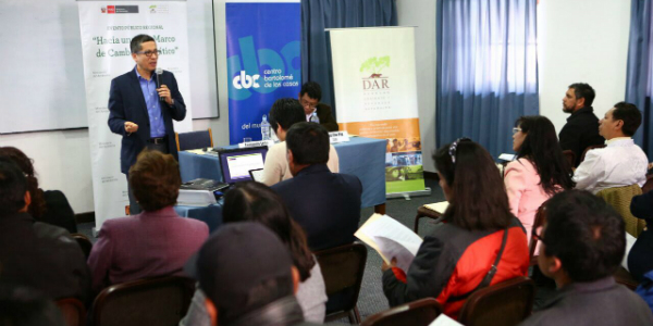 Perú cada vez más cerca de contar con una Ley Marco de Cambio Climático: MINAM estuvo presente en Cusco para dialogar sobre el tema