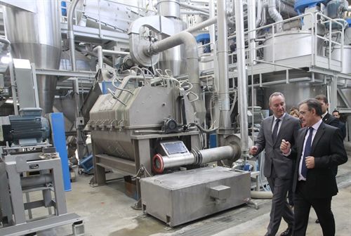 Fabra dice que el Consejo apuesta por el reciclaje como generador de empleo verde