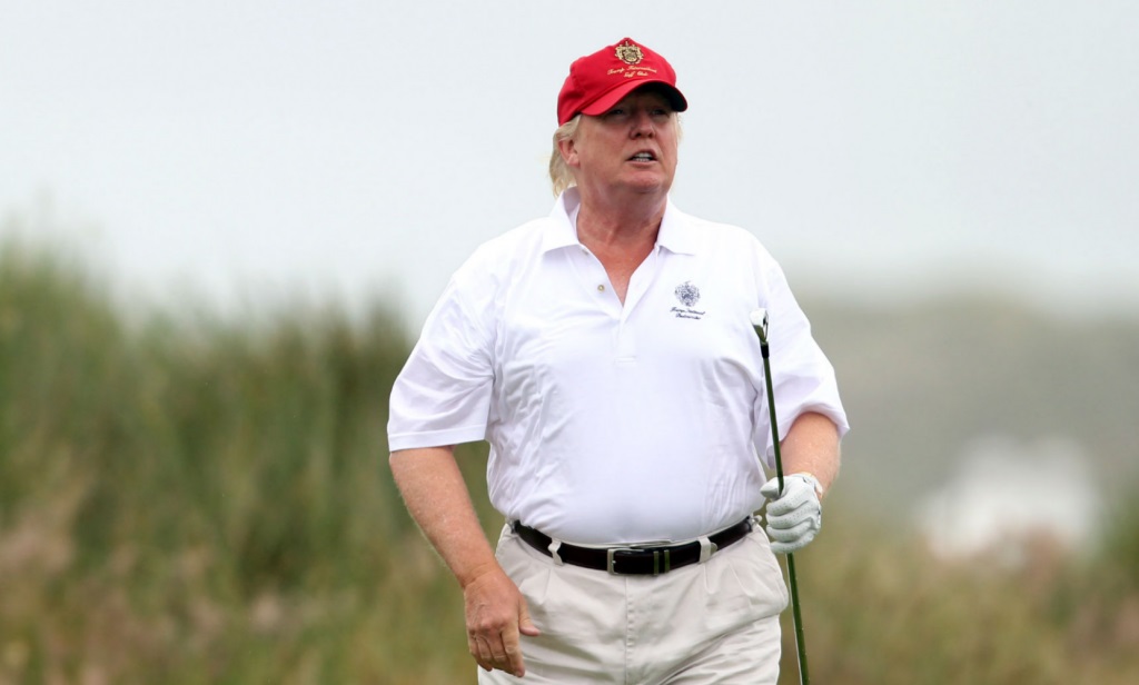 Estados Unidos. Un grupo de activistas por el medio ambiente vandalizaron el lujoso club de golf de Donald Trump