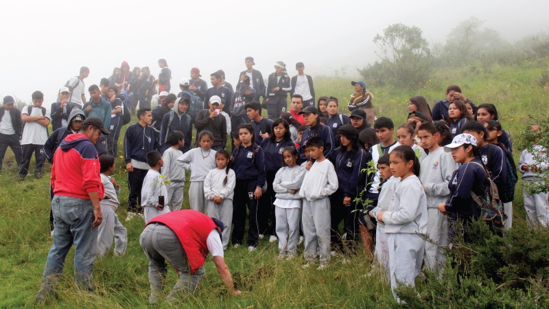 Ecuador. Jóvenes celebraron el 39 aniversario de la Reserva Geobotánica Pululahua