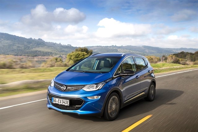 Opel presenta el eléctrico Ampera-e