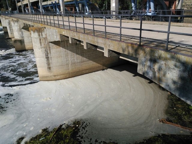 Cuatro años de cárcel para el responsable de una gasolinera acusado de contaminar el Jarama