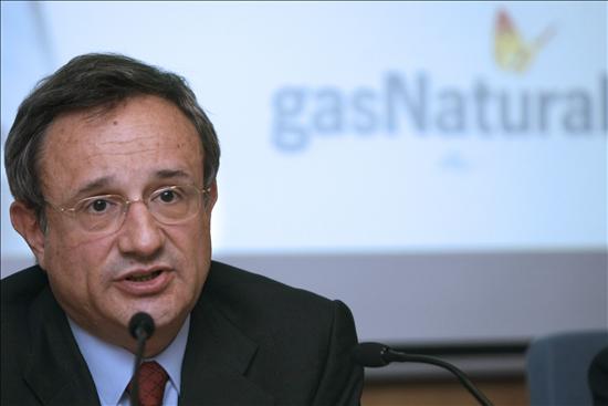 Rafael Villaseca defiende en Santander un sector eléctrico con energías renovables pero sostenible económicamente