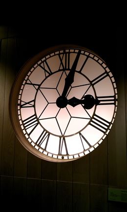 El domingo se adelanta una hora para ahorrar un 5% de energía