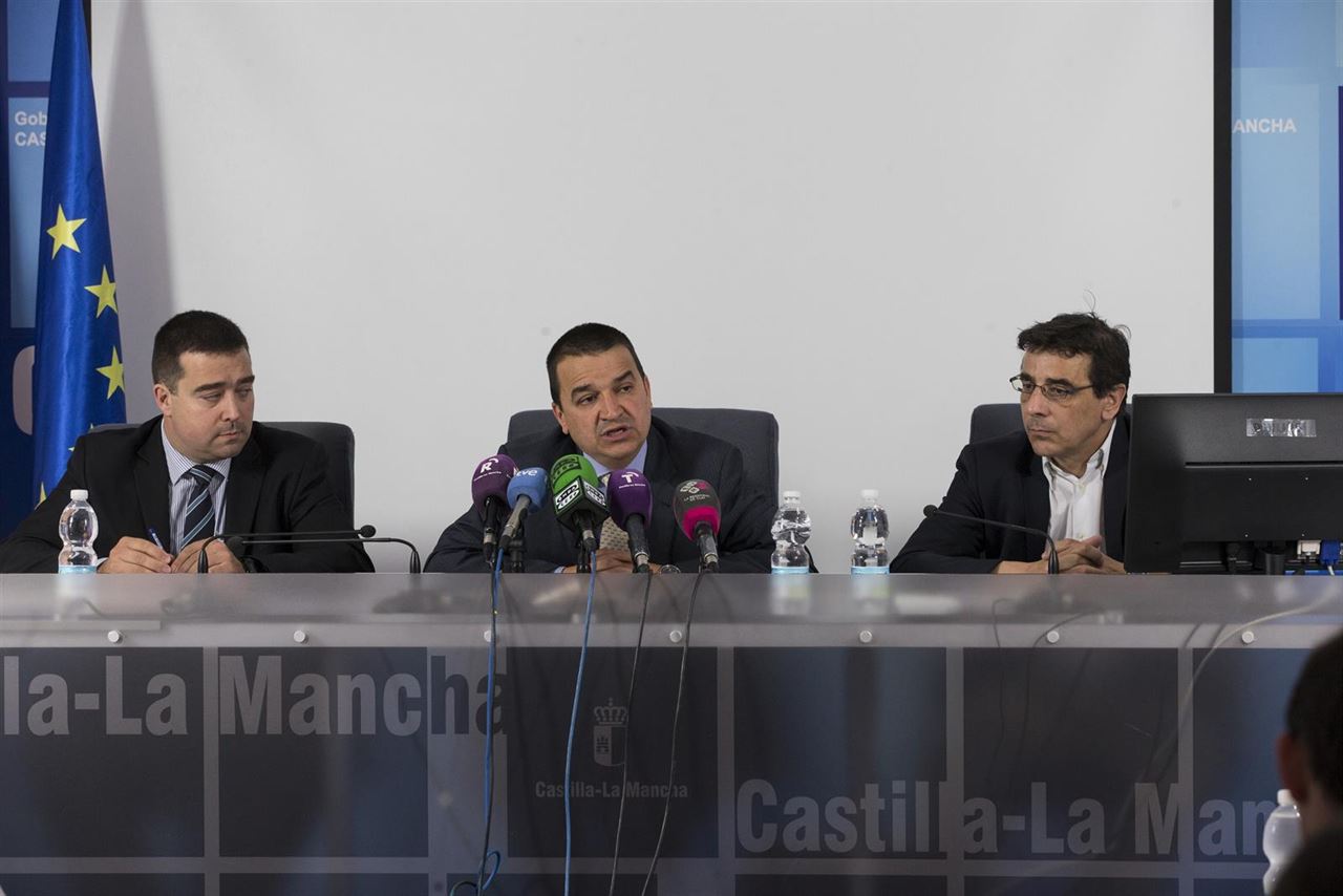 Castilla – La Mancha ve ‘justificado’ que la Comisión del Amianto consulte con una empresa especializada