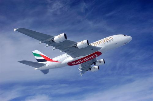Emirates reduce casi una cuarta parte de combustible