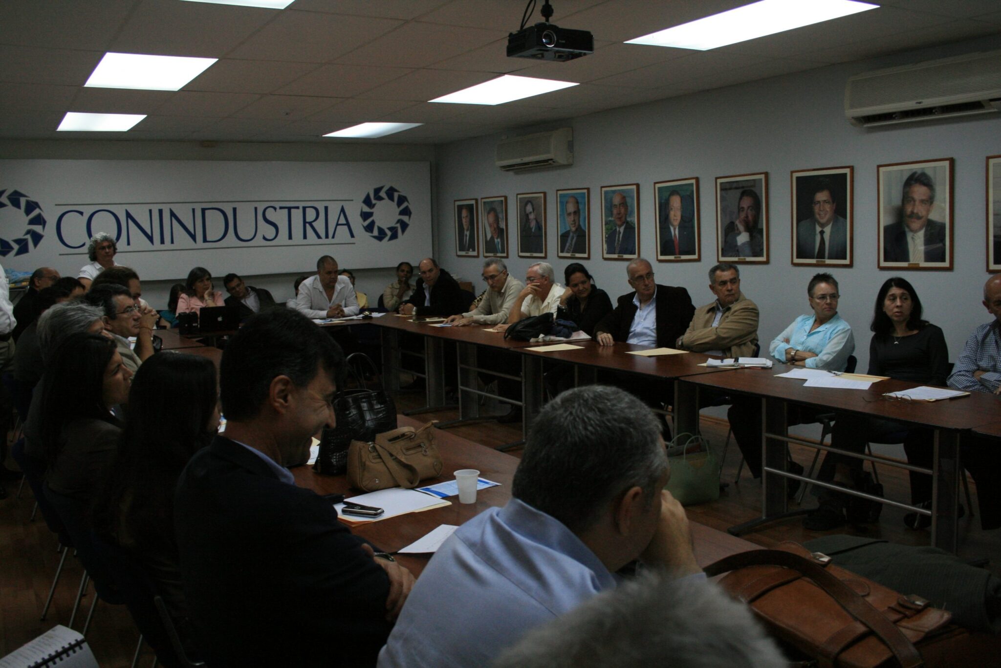 El agua es derecho y problema de todos