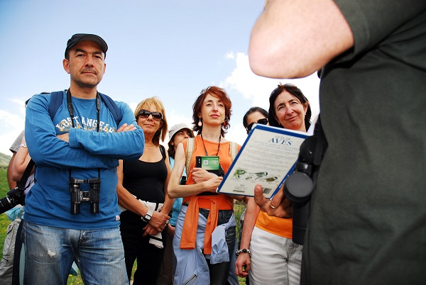 Medio Ambiente organiza una jornada para adecuar y colocar cajas nido para aves insectívoras