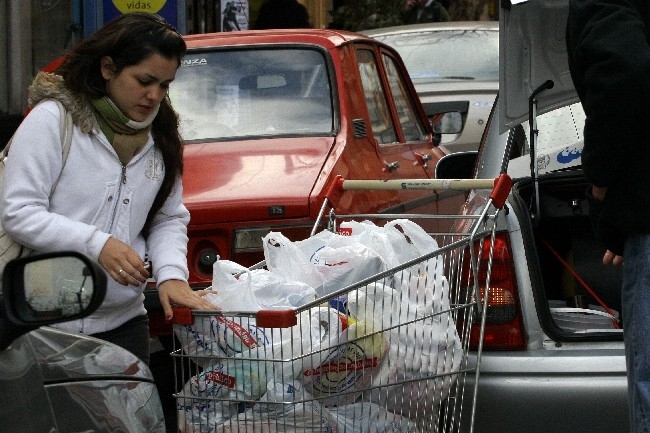 Argentina lanza una campaña para disminuir el uso de bolsas plásticas en Mar del Plata