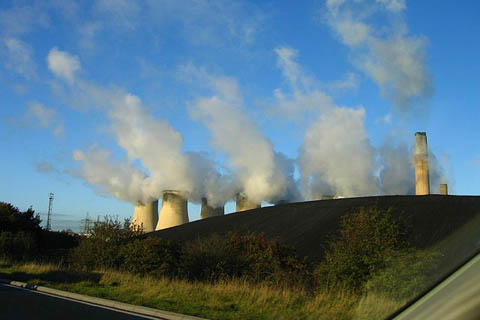 Equo debate con representantes de Ideas