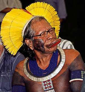 Rio+20. El cacique Raoni pide respeto a los pueblos indígenas y al planeta