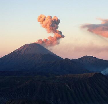 El volcán de Sumatra no afectará al tráfico aéreo ni tendrá consecuencias climáticas