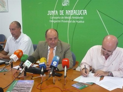 La Junta abre expediente sancionador a Aborgabi y Tioxide por el traslado de residuos industriales