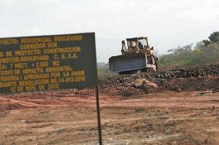 Presentan plan para humedal