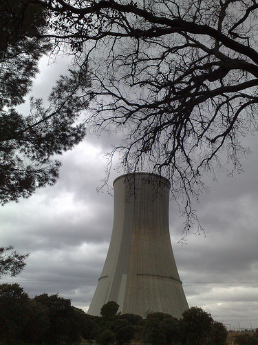 Sebastián señala que "temer la energía nuclear es como tener miedo a los eclipses de luna o de sol"