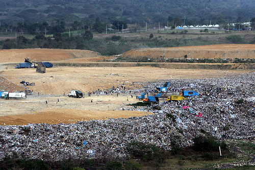 Según la UCE incinerar los residuos es entre 7 y 11 veces más caro que el depósito en vertedero