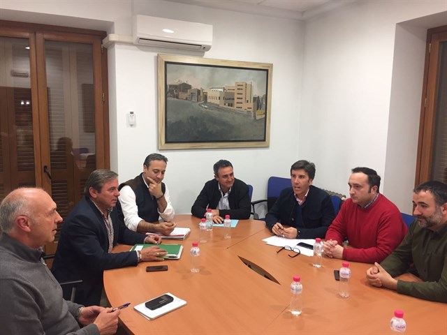 Empresarios del Parque Natural de Cazorla (Jaén) a favor de abordar el tema de la caza en la junta rectora