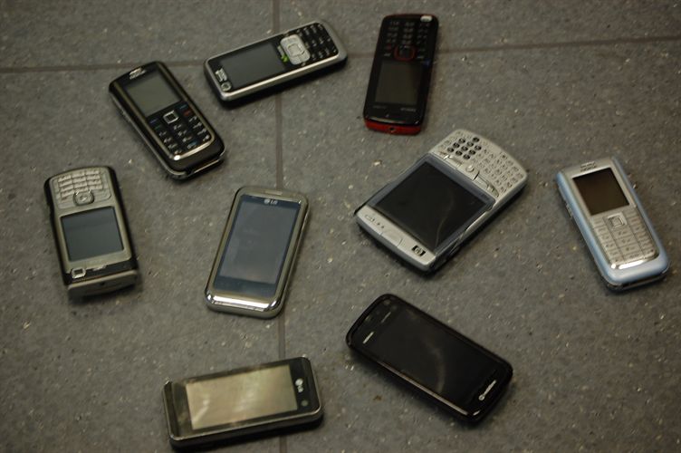 19.286 euros para proyectos humanitarios gracias a la donación de móviles