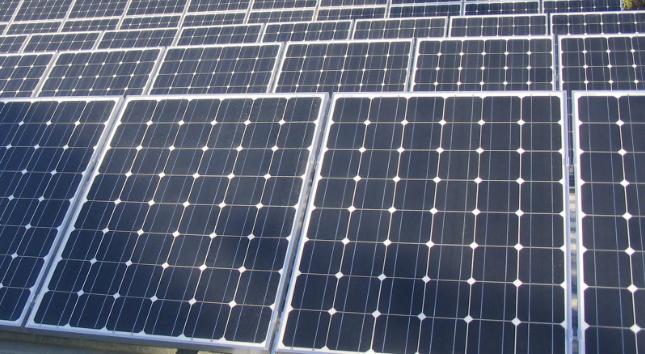 315 empresas dedicadas a las energías renovables tienen sede en la capital y dan trabajo a más de 32.000 personas