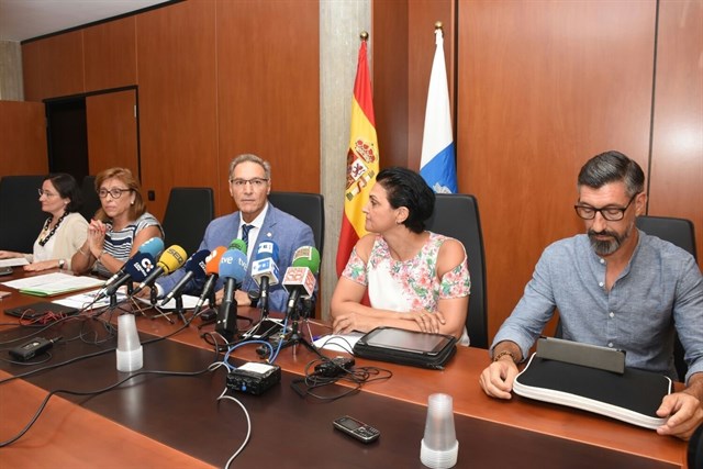 El Gobierno de Canarias publicará en octubre o noviembre el nuevo censo de vertidos al mar