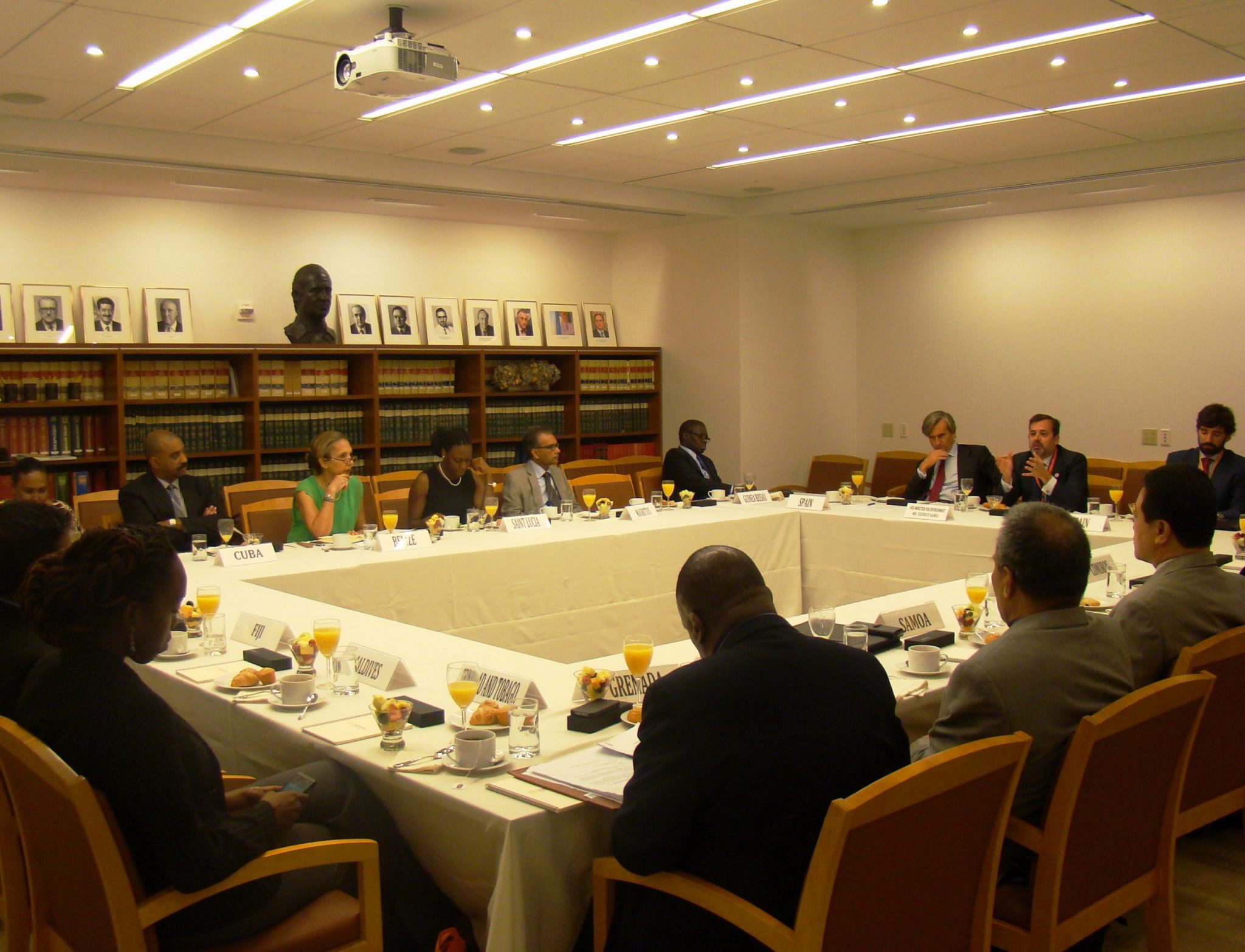 Medio Ambiente se marca el objetivo de llegar a un nuevo acuerdo global vinculante sobre cambio climático en París dentro de dos años