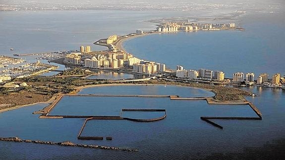 Gran victoria para el medio ambiente el abandono del proyecto de Puerto Mayor en Murcia