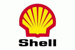 Shell cierra una plataforma en Nigeria tras verter 40.000 barriles