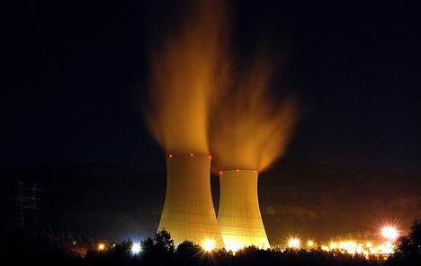 Unos 800 manifestantes bloquean el acceso a la principal instalación de cabezas nucleares de Inglaterra