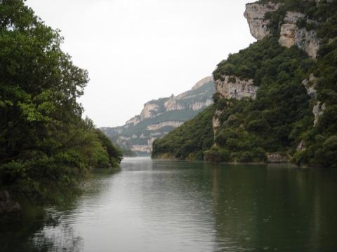 ICV pregunta al Gobierno si conoce que el Ebro ha incrementado su temperatura con vertidos autorizados de Garoña