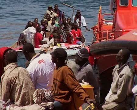 La ULPGC publica un estudio sobre sustancias químicas en el organismo de los inmigrantes africanos en Canarias