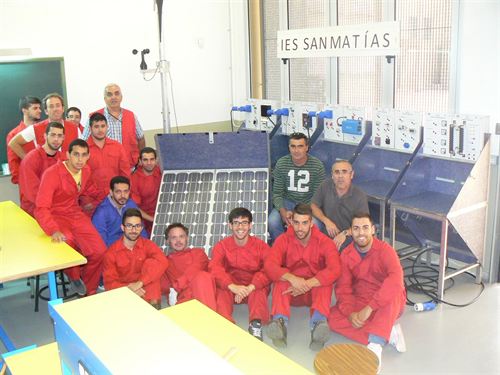 El ITC cede al IES San Matías (Tenerife) un entrenador didáctico para la formación en energía eólica-fotovoltaica
