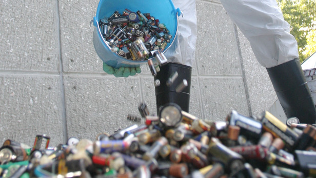 Proponen manejo especial a residuos de pilas