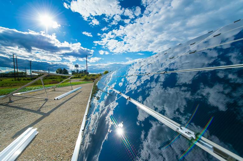 Tenemos un Gobierno ‘empanado’ que no se aclara con las energías renovables