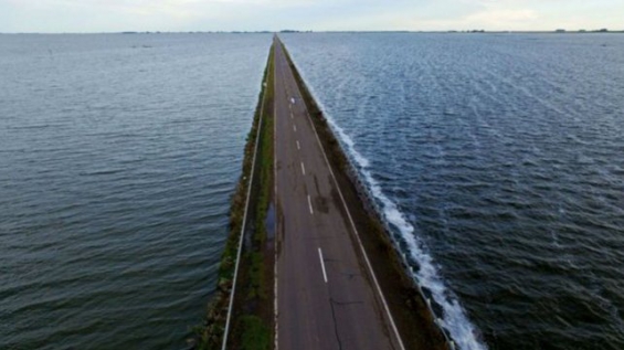 Argentina. La laguna La Picasa en Santa Fe sigue creciendo y el agua podría llegar a Junín