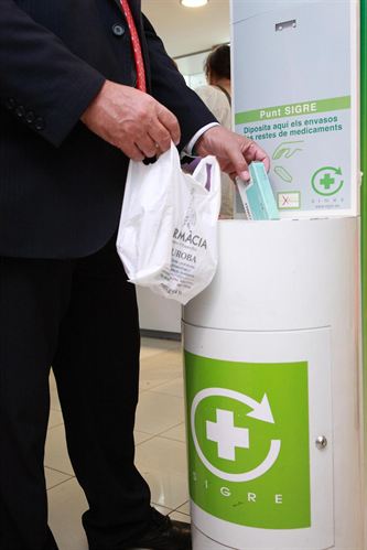 Islas Canarias. El Ayuntamiento de Tegueste (Tenerife) crea una campaña para el reciclaje de medicamentos