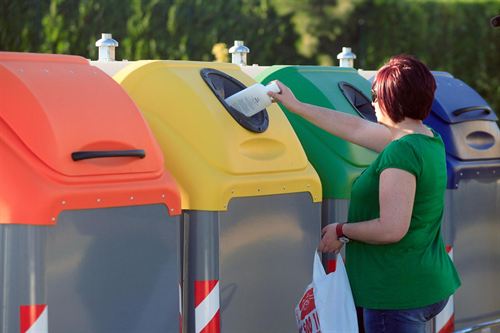 Las gestión de residuos ocupa a 28.000 personas en Catalunya y representa el 6% del PIB