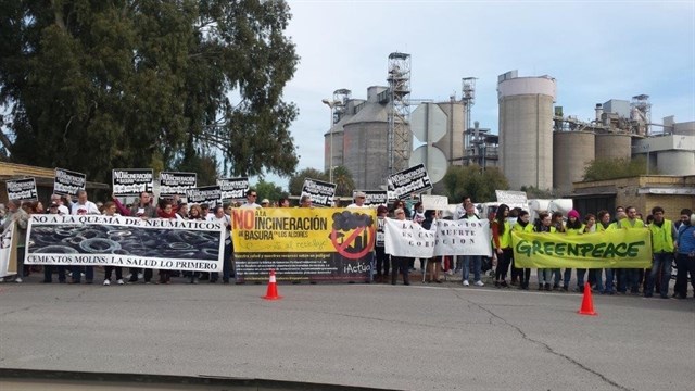 "Éxito" en el VII encuentro celebrado en Alcalá contra la incineración en cementeras