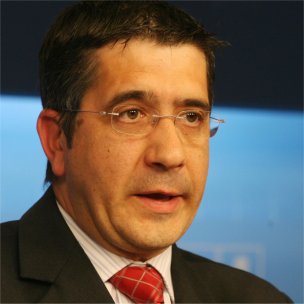 El lehendakari se reúne con 400 ciudadanos y entidades implicados en la estrategia EcoEuskadi 2020