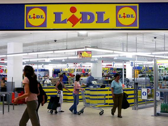 Lidl ‘apuesta’ decididamente por la tecnología LED de bajo consumo en todos sus establecimientos