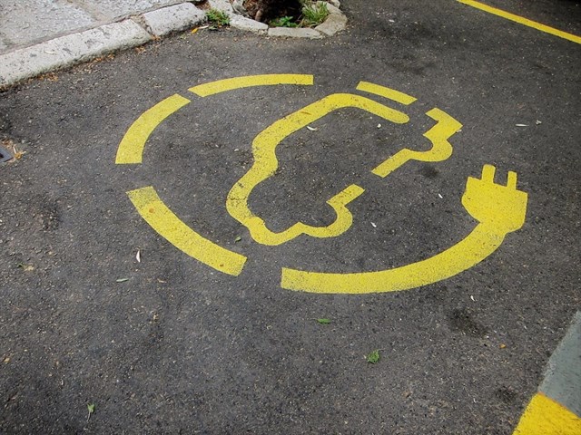 400.000 euros para fomentar la compra de vehículos eléctricos en Valladolid