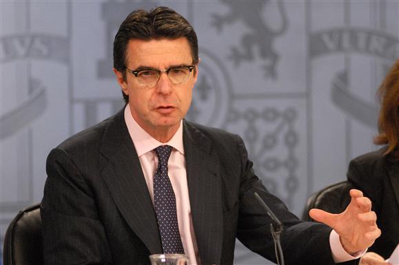 Soria da su apoyo a las renovables aunque insiste en que las primas eran insostenibles…