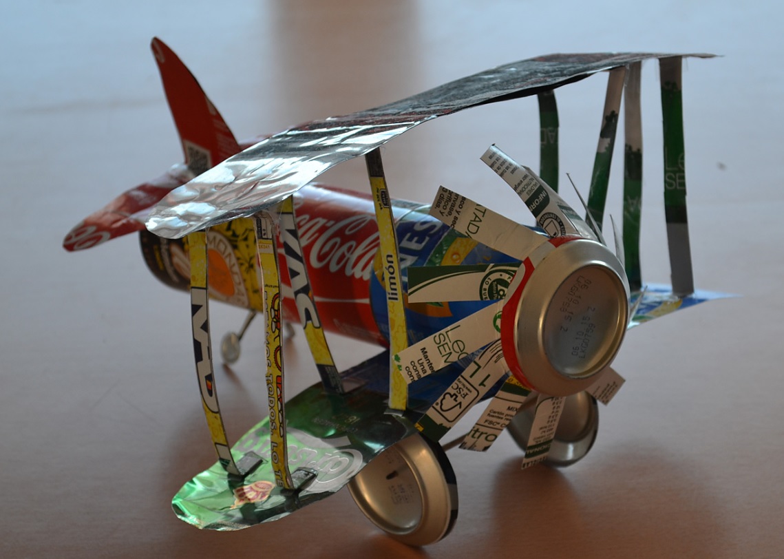 El IES Carlos Casares de Vigo participa en la tercera edición del programa ‘Recíclate con Sogama’