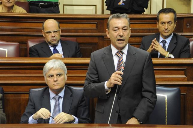 Canarias se lamenta y se auto inculpa por no desarrollar las energías renovables