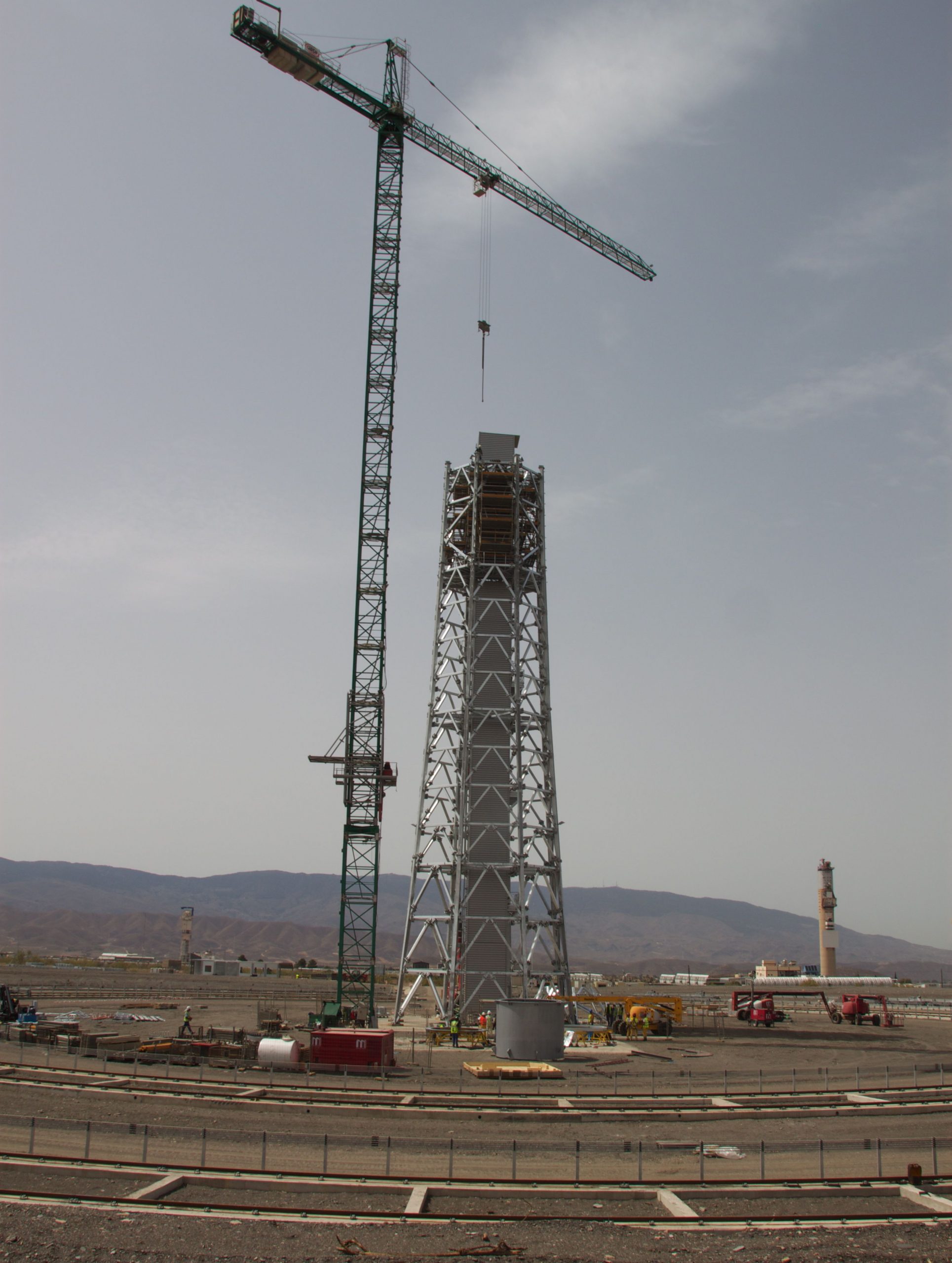 Una nueva torre solar para la investigación en el desierto de Tabernas
